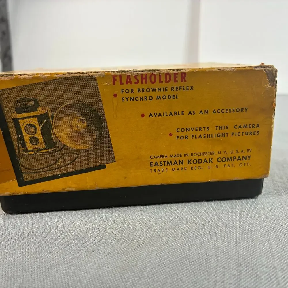 Vintage Kodak Brownie Reflex Synchro 127 Film Camera Original Box Made in USA